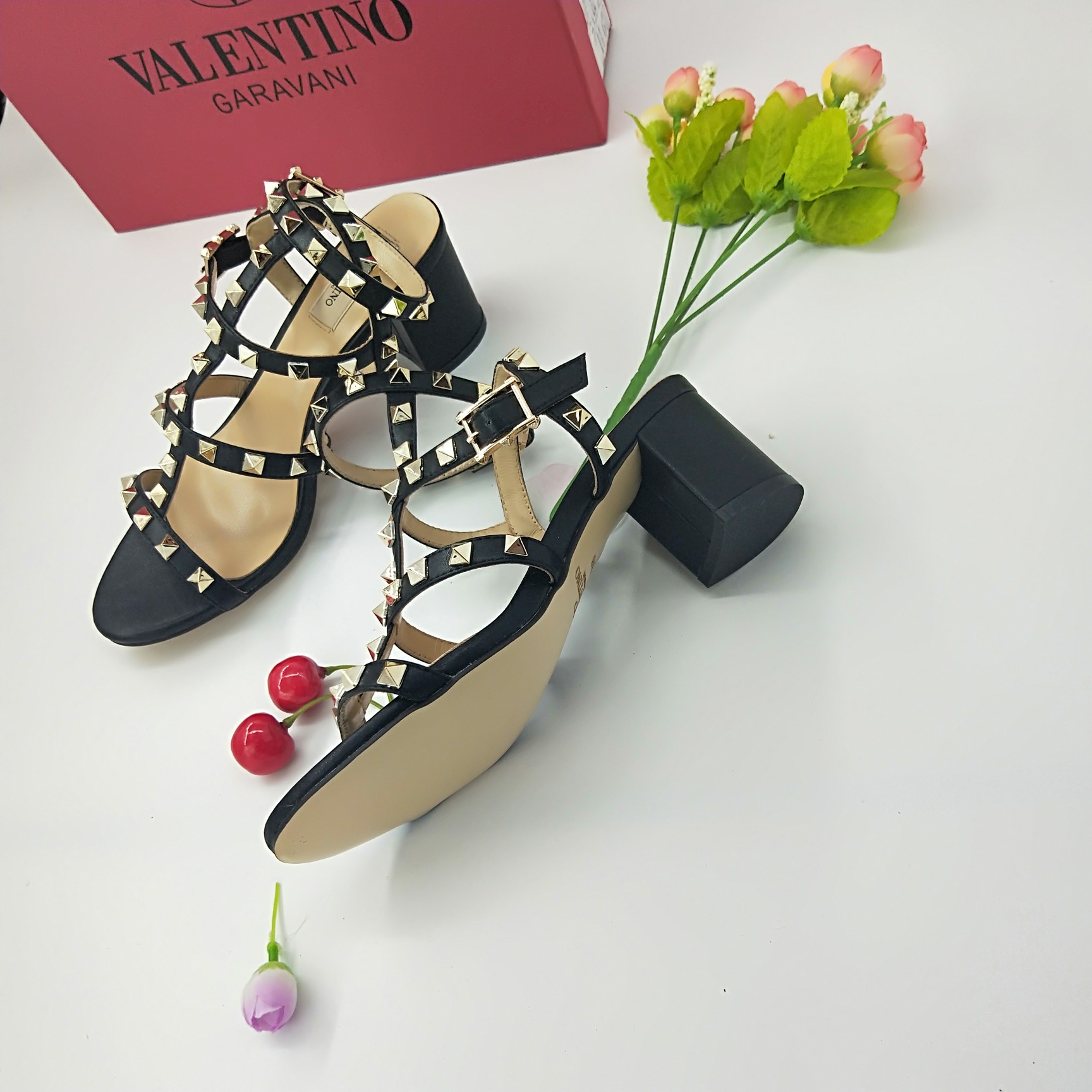 Valentino Sandals woman 101
